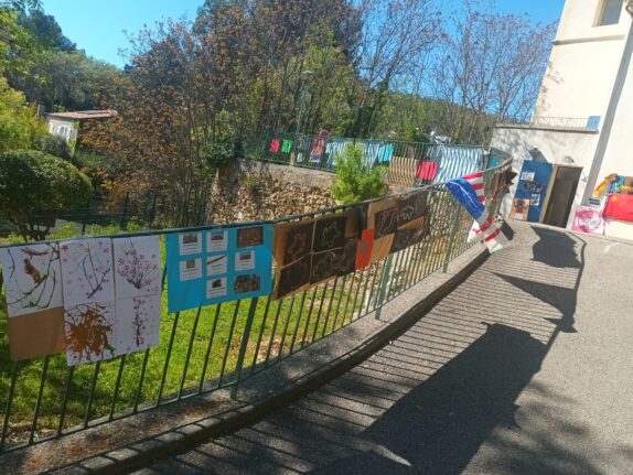 UNE EXPOSITION HAUTE EN COULEURS !